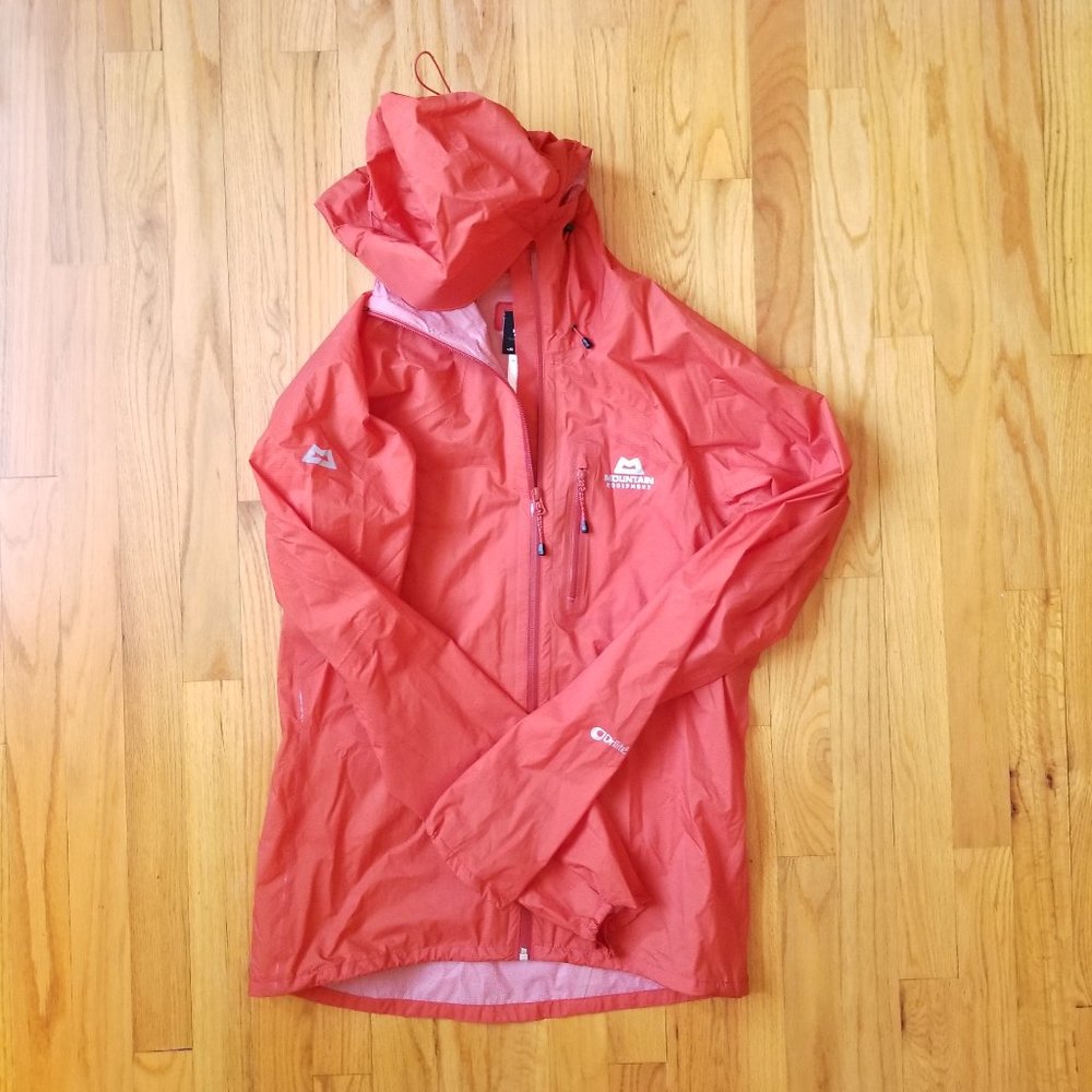 Mountain Equipment Raincoat/Windbreaker